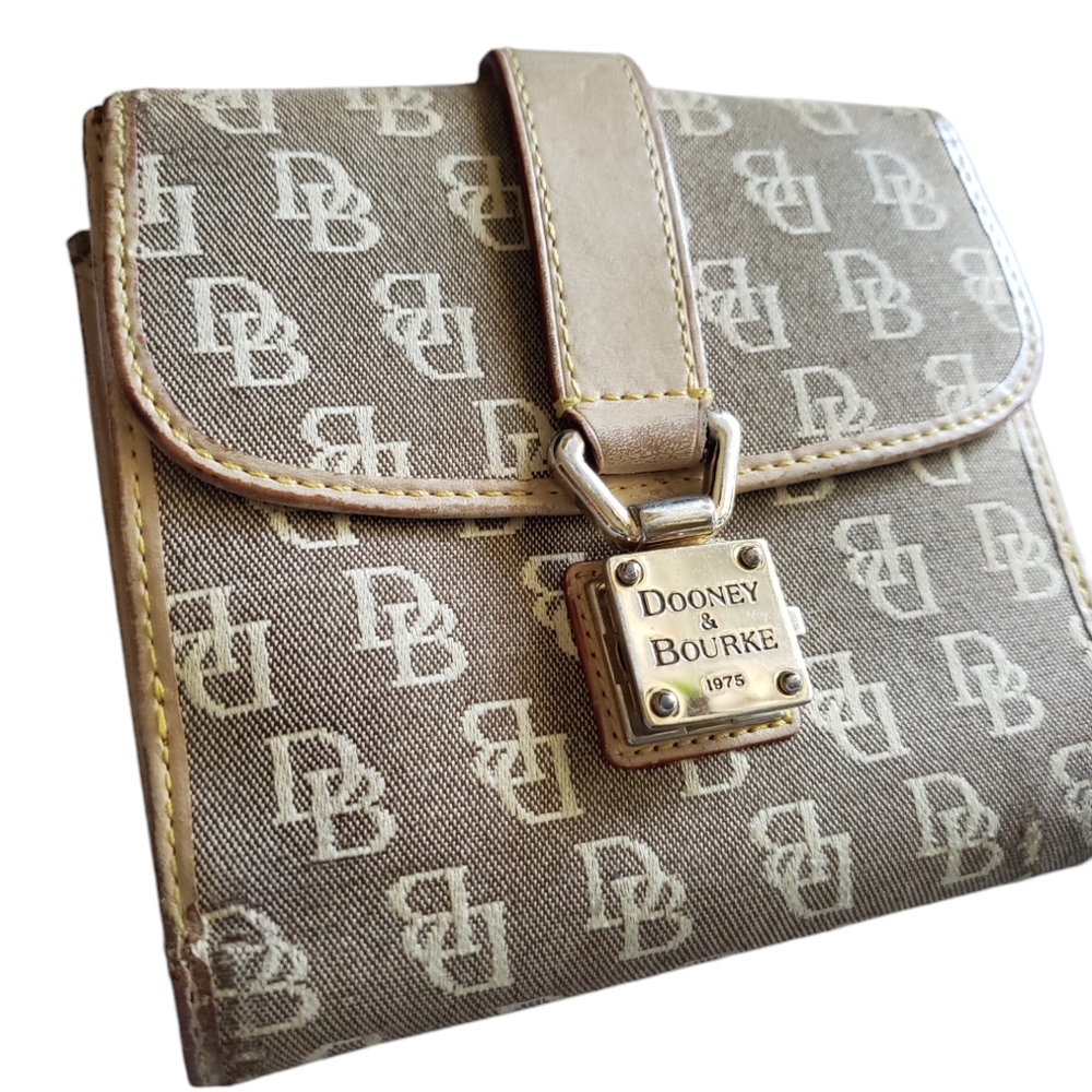 Dooney & Bourke Locket Wallet Signature Monogram Leather Canvas Vintage